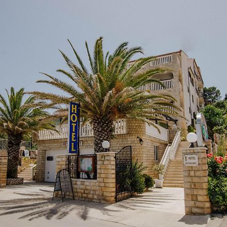 Hotel Vila Tina Trogir Dış mekan fotoğraf